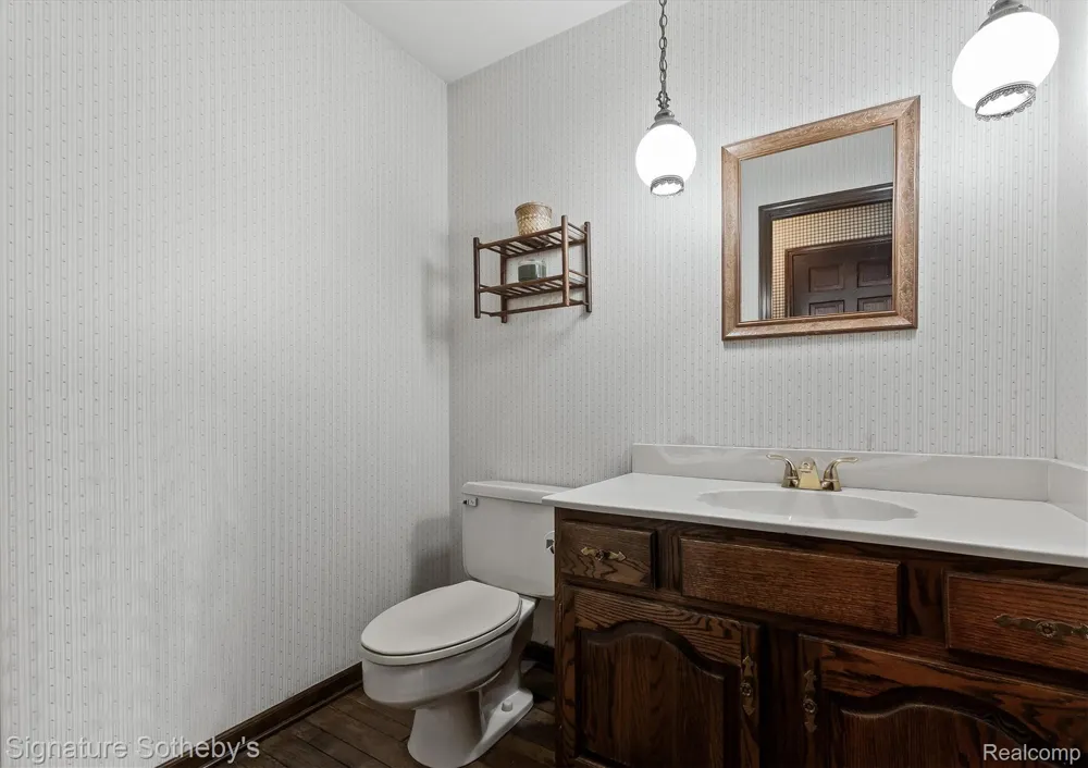 251 Woodwind Drive Bloomfield Hills City, MI 48304