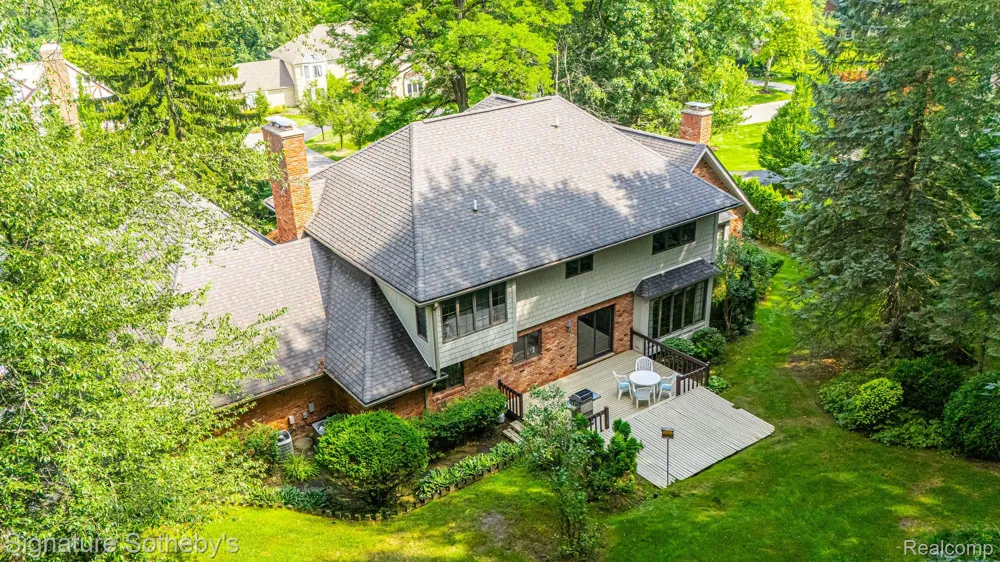 251 Woodwind Drive Bloomfield Hills City, MI 48304