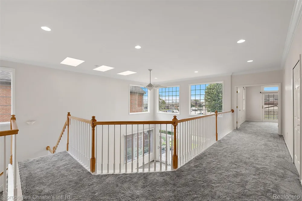 31975 Riverdale Street Harrison Charter Township, MI 48045