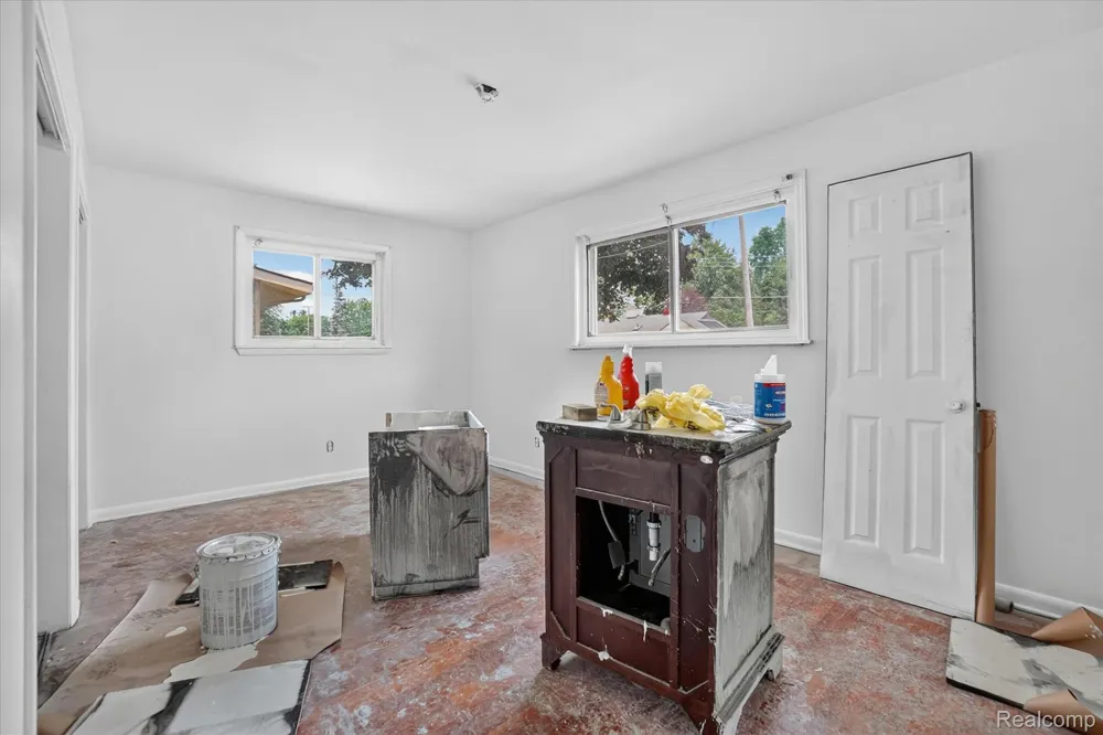 3504 Creekwood Drive Bridgeport Charter Township, MI 48601