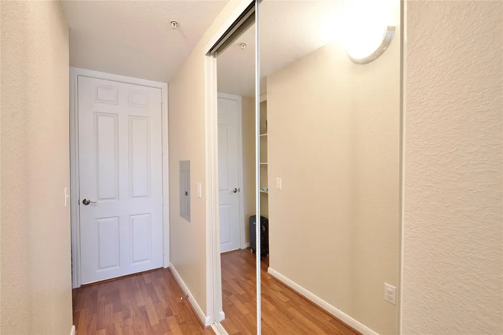 7575 Kirby Drive #1410 Houston, TX 77030