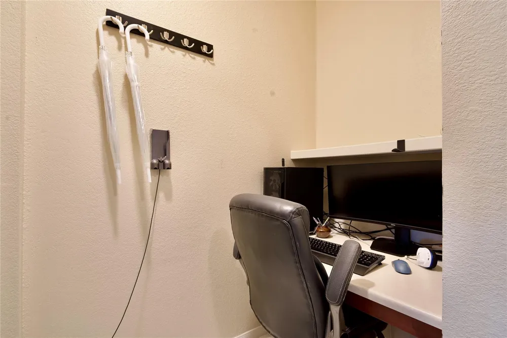 7575 Kirby Drive #1410 Houston, TX 77030