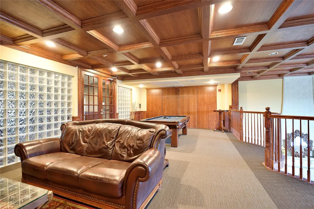7575 Kirby Drive #1410 Houston, TX 77030
