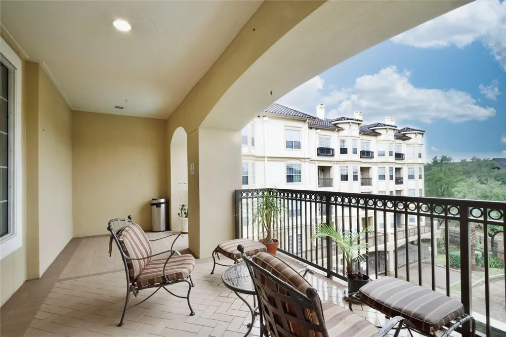 7575 Kirby Drive #1410 Houston, TX 77030