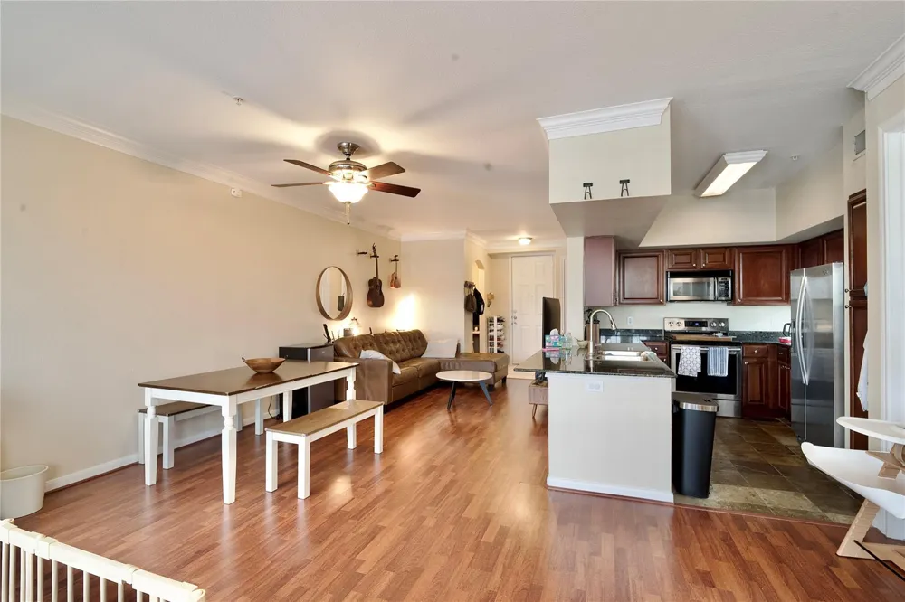 7575 Kirby Drive #1410 Houston, TX 77030