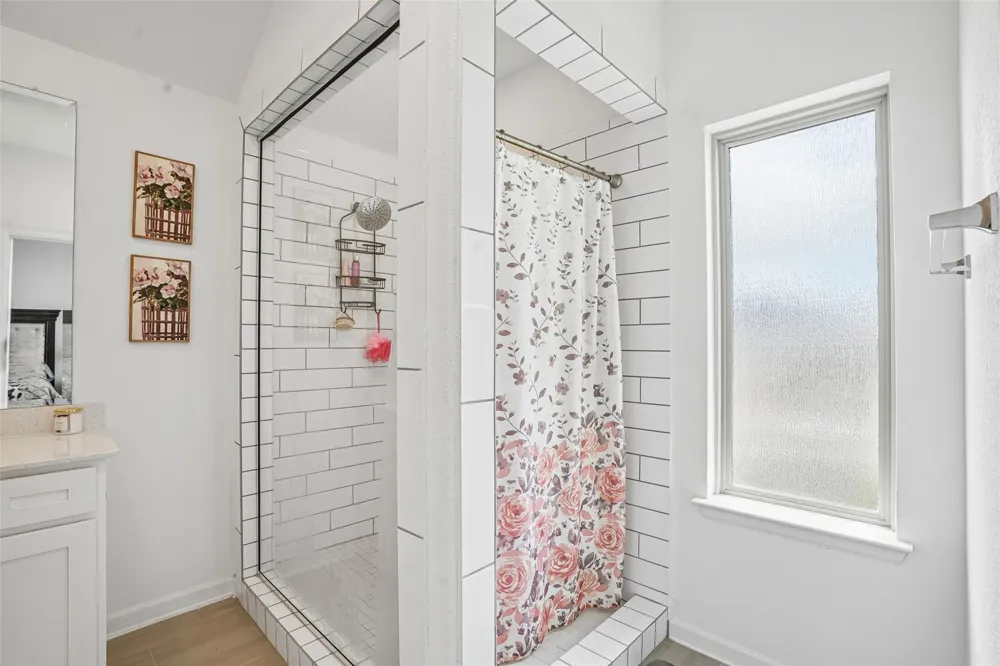 1810 Ryon Falls Drive Richmond, TX 77469