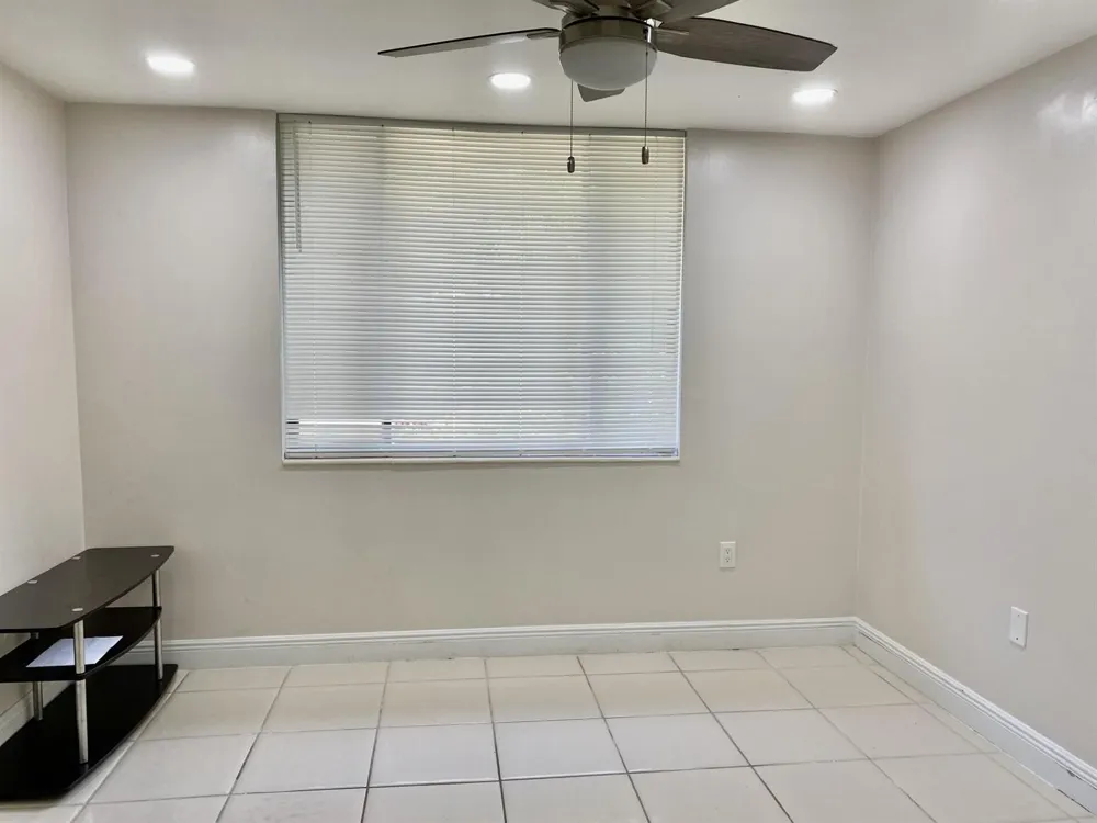 4501 FOUNTAINS DRIVE S #106 Lake Worth, FL 33467
