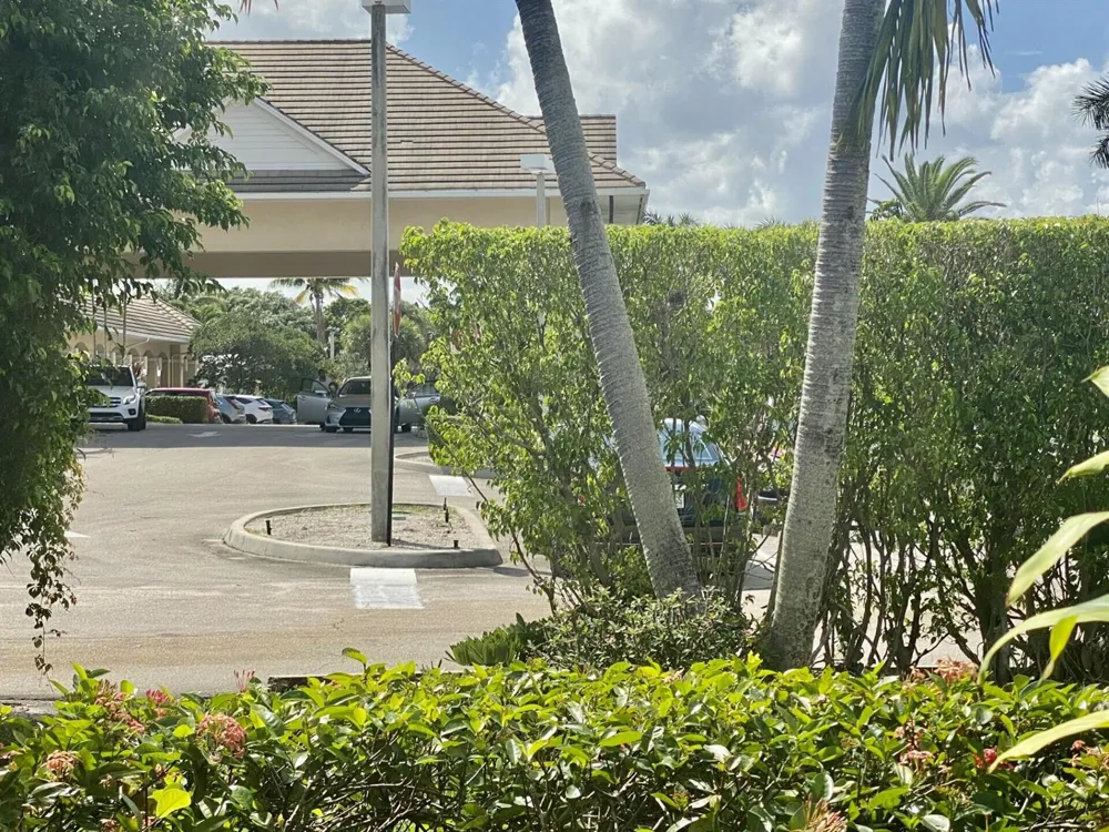 4501 FOUNTAINS DRIVE S #106 Lake Worth, FL 33467