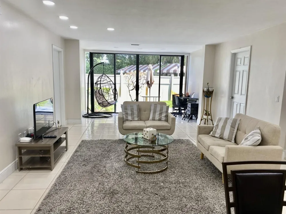 4501 FOUNTAINS DRIVE S #106 Lake Worth, FL 33467