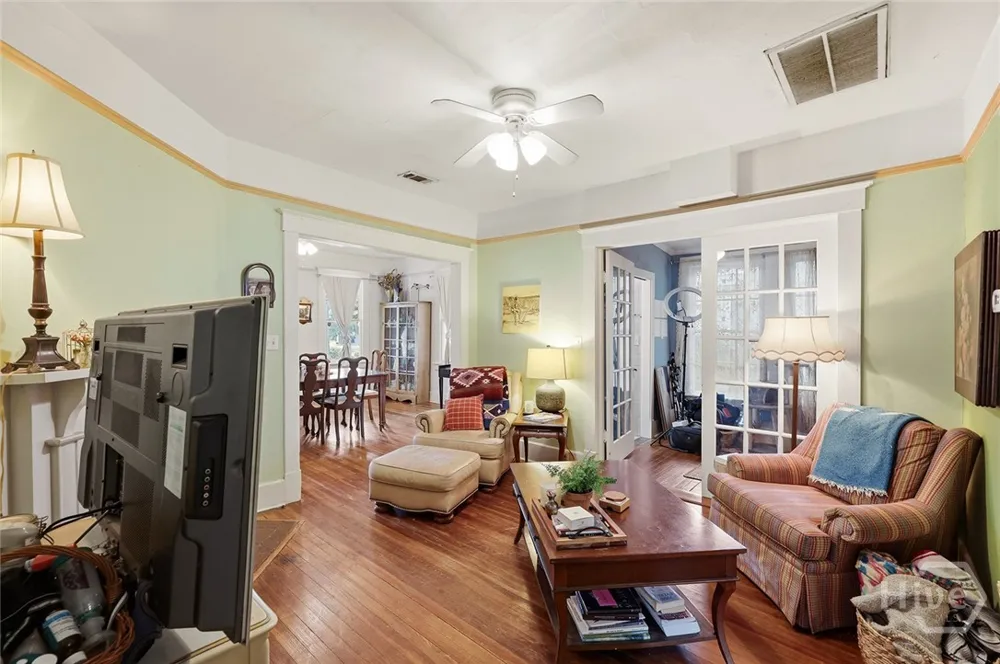 1218 E 48th Street Savannah, GA 31404