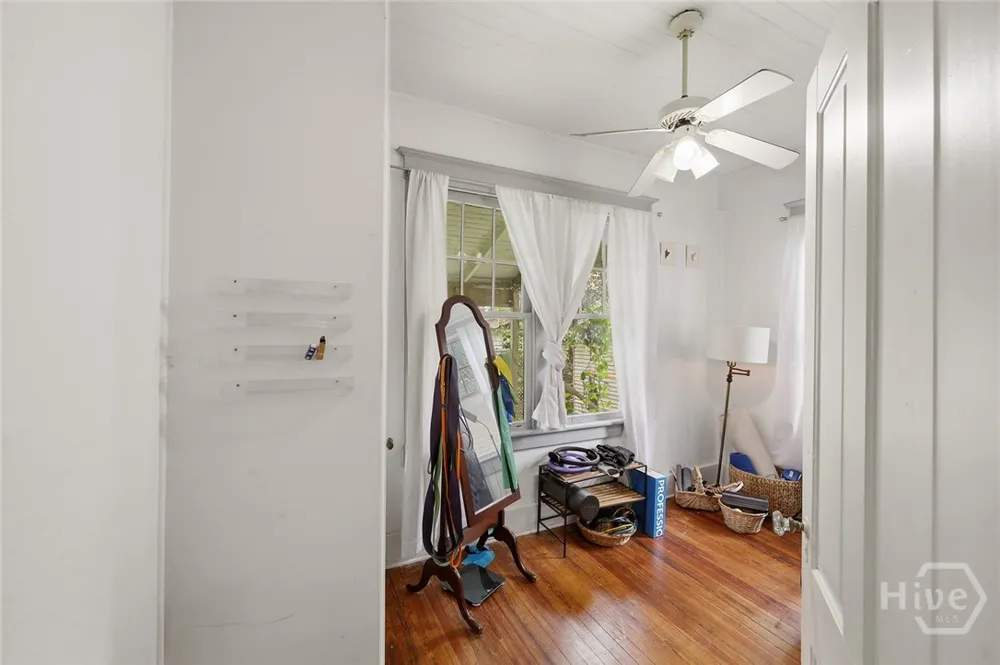 1218 E 48th Street Savannah, GA 31404