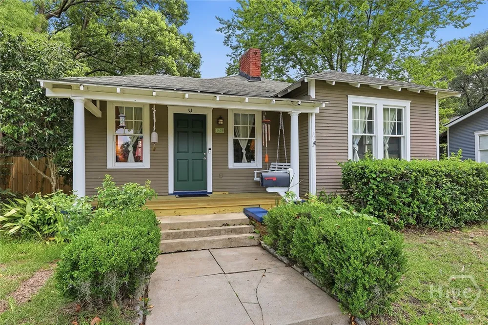 1218 E 48th Street Savannah, GA 31404