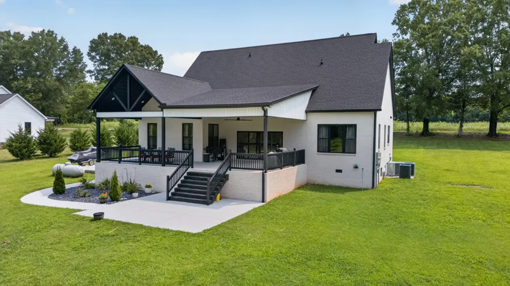 798 Haddon Ln Winchester, TN 37398