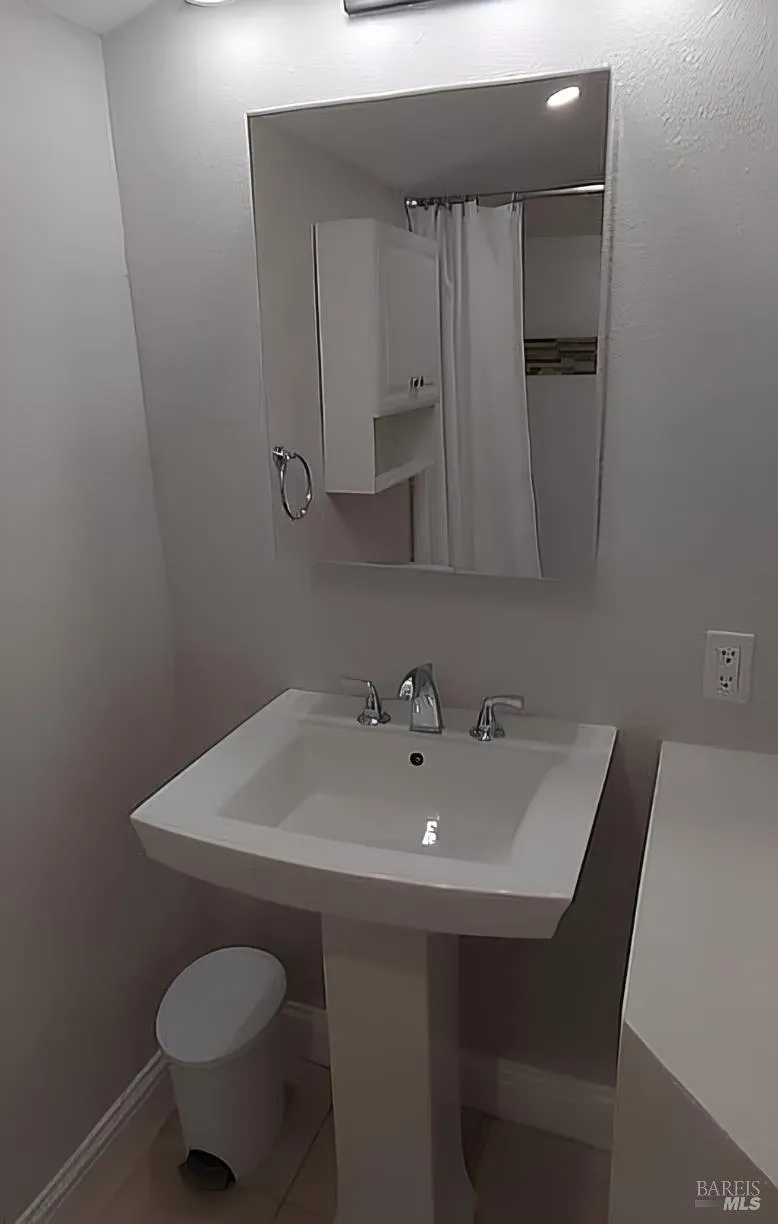 3187 Solano Avenue Napa, CA 94558