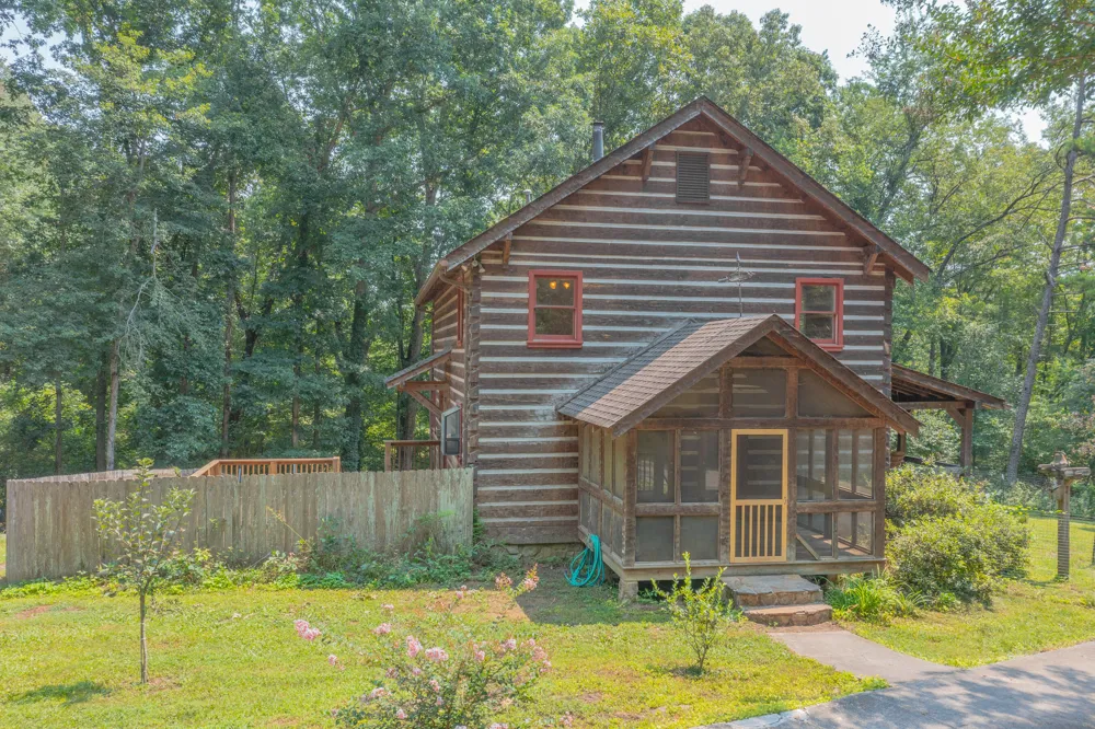 8902 Barbara Drive Soddy Daisy, TN 37379