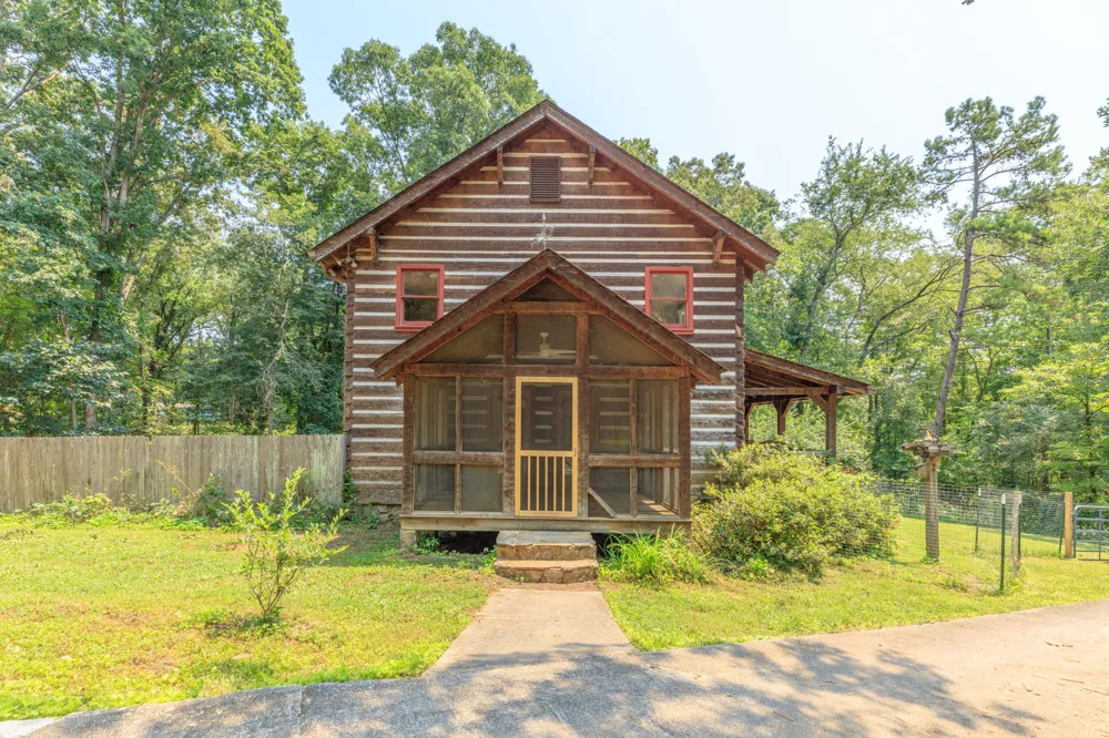 8902 Barbara Drive Soddy Daisy, TN 37379