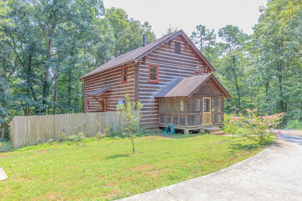 8902 Barbara Drive Soddy Daisy, TN 37379