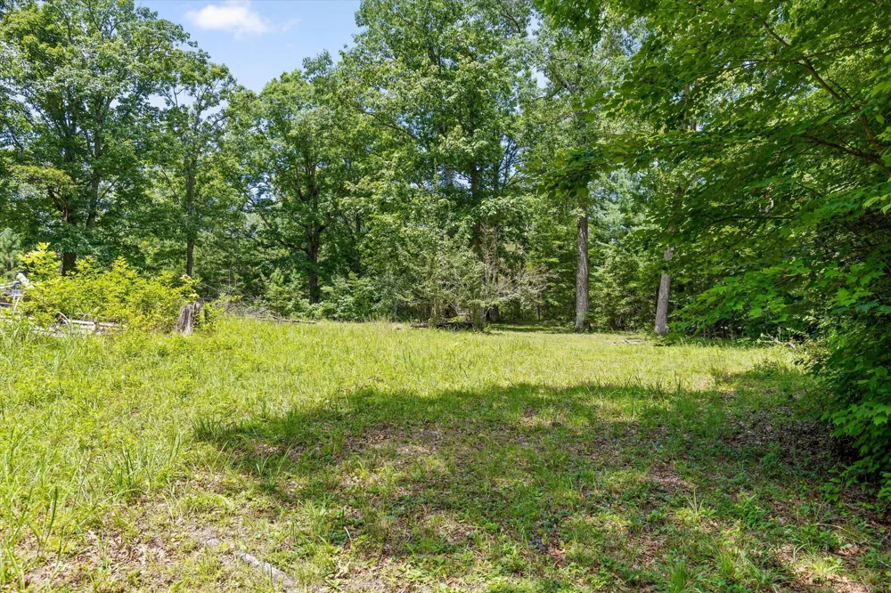 3847 Us 127 Signal Mountain, TN 37377