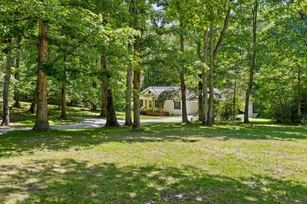 3847 Us 127 Signal Mountain, TN 37377