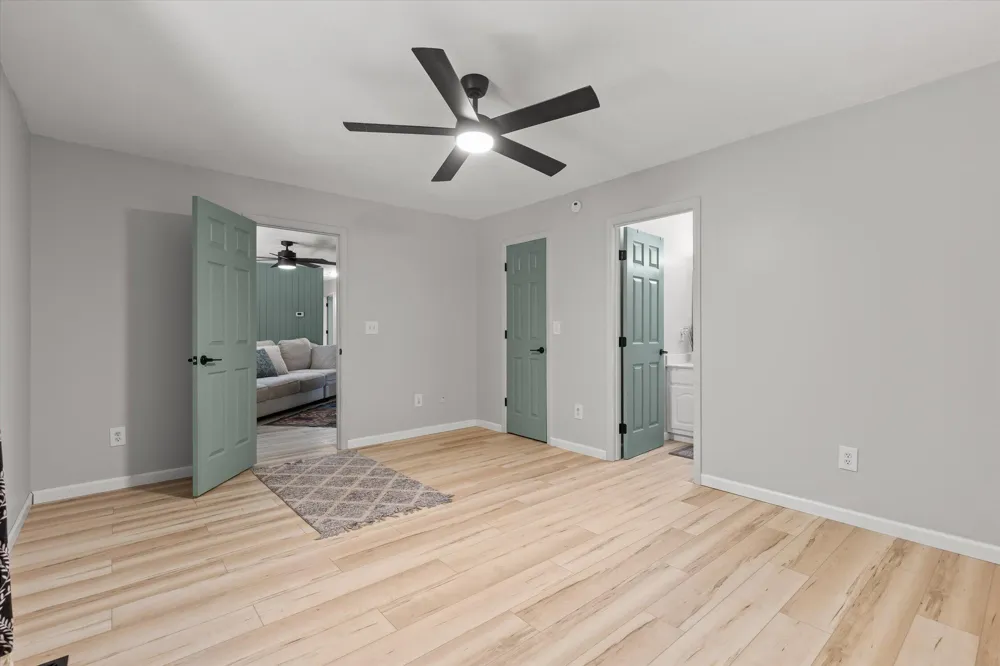 3847 Us 127 Signal Mountain, TN 37377