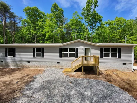321 Lakeside Drive