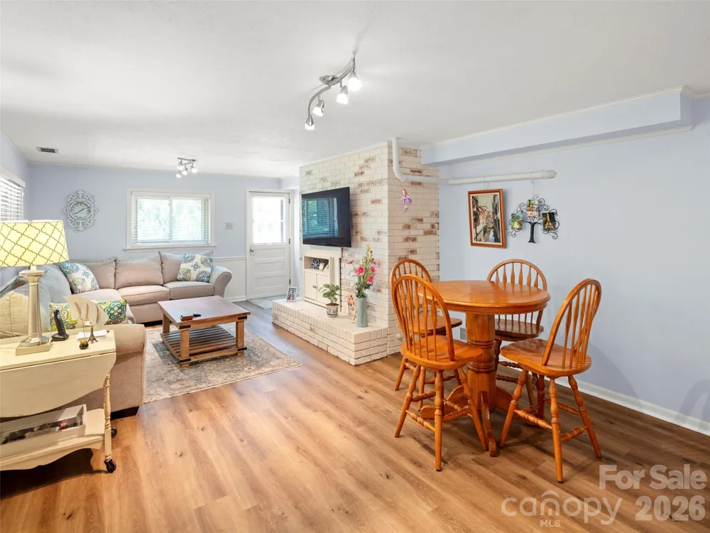 340 Sycamore Drive Arden, NC 28704
