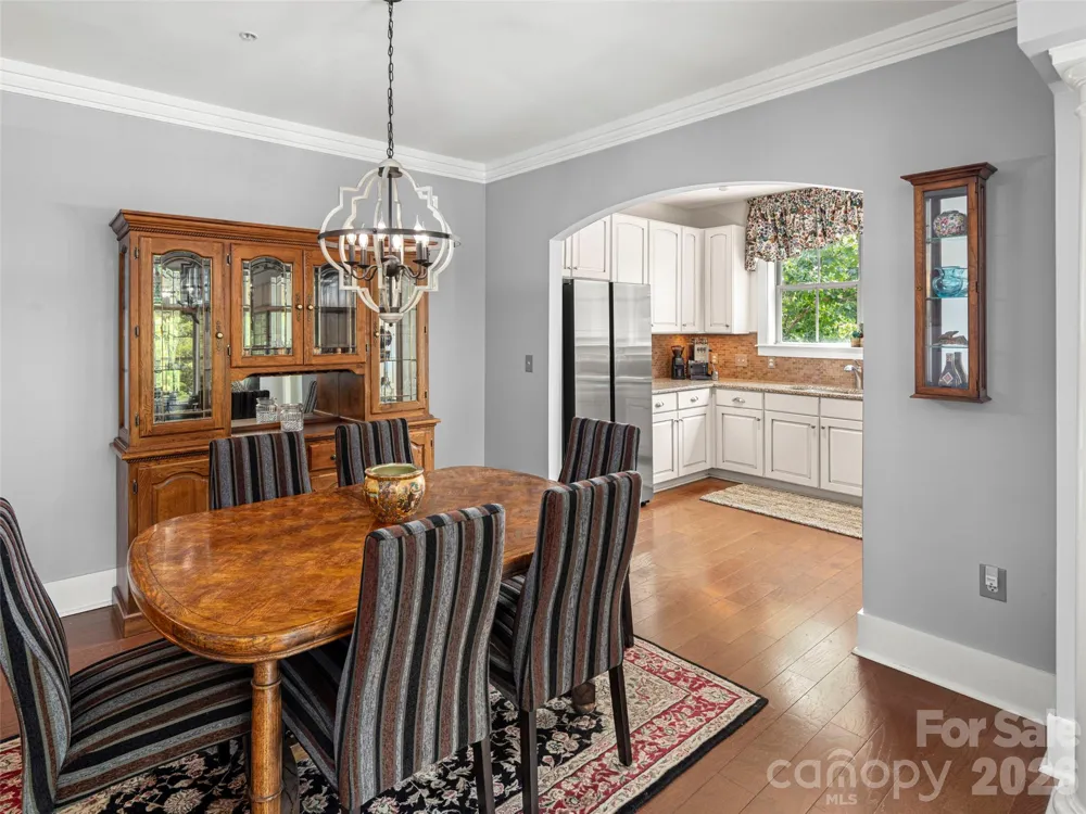 5 Farleigh Street #104 Asheville, NC 28803