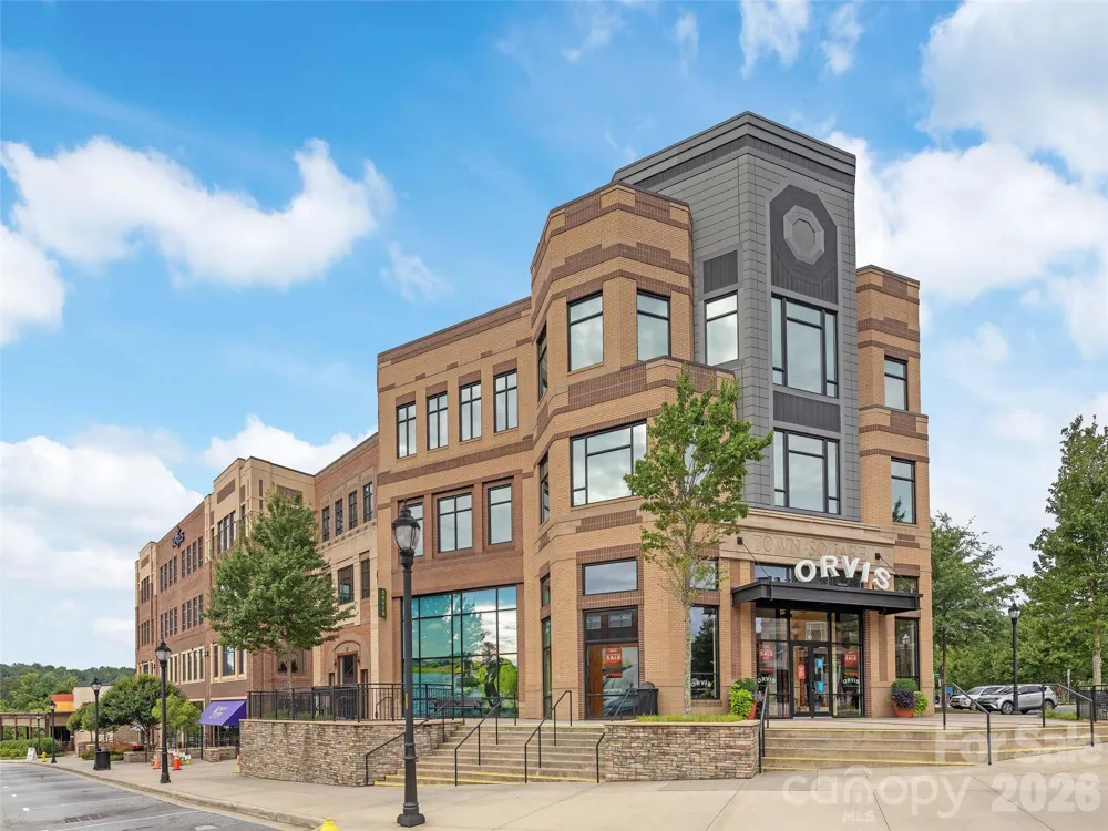5 Farleigh Street #104 Asheville, NC 28803