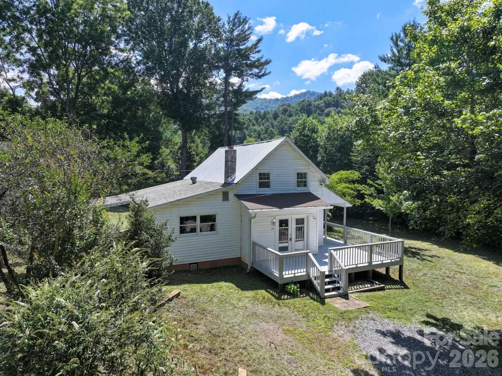 218 Garland Buchanan Road Sylva, NC 28779