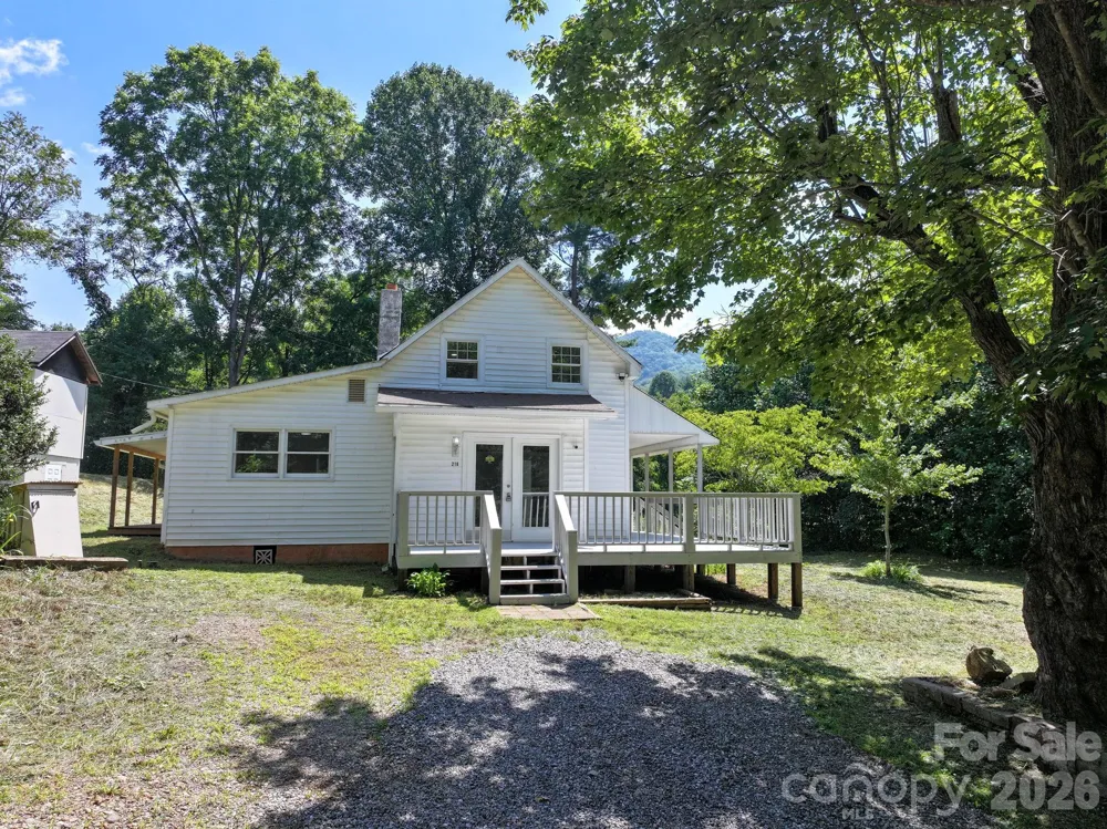 218 Garland Buchanan Road Sylva, NC 28779