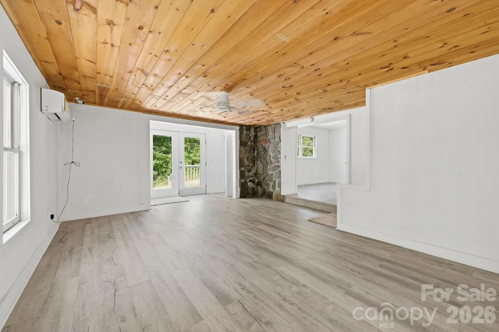 218 Garland Buchanan Road Sylva, NC 28779