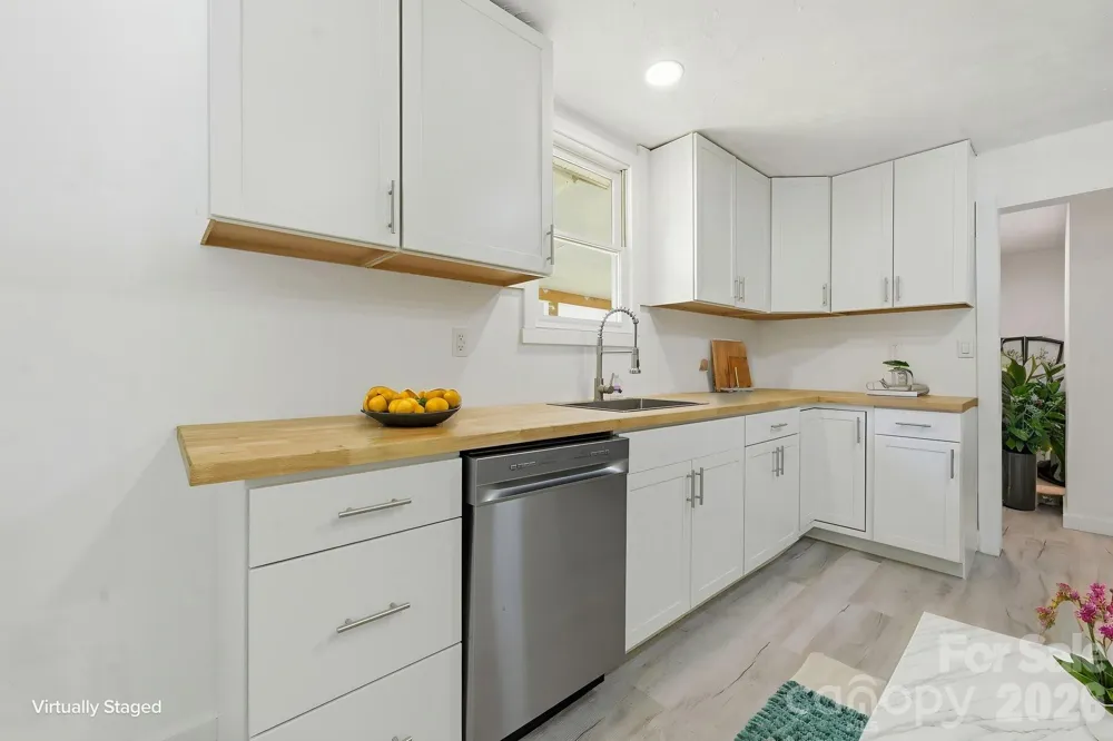 218 Garland Buchanan Road Sylva, NC 28779