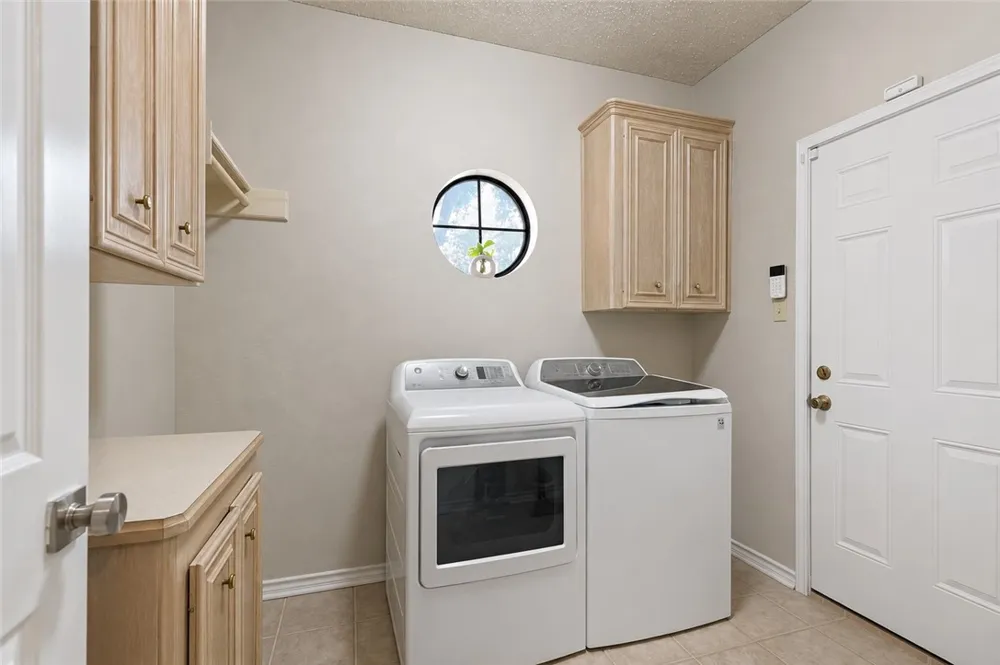 4701 Schwerin Lake Drive Corpus Christi, TX 78413