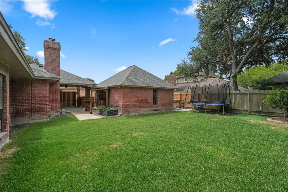 4701 Schwerin Lake Drive Corpus Christi, TX 78413