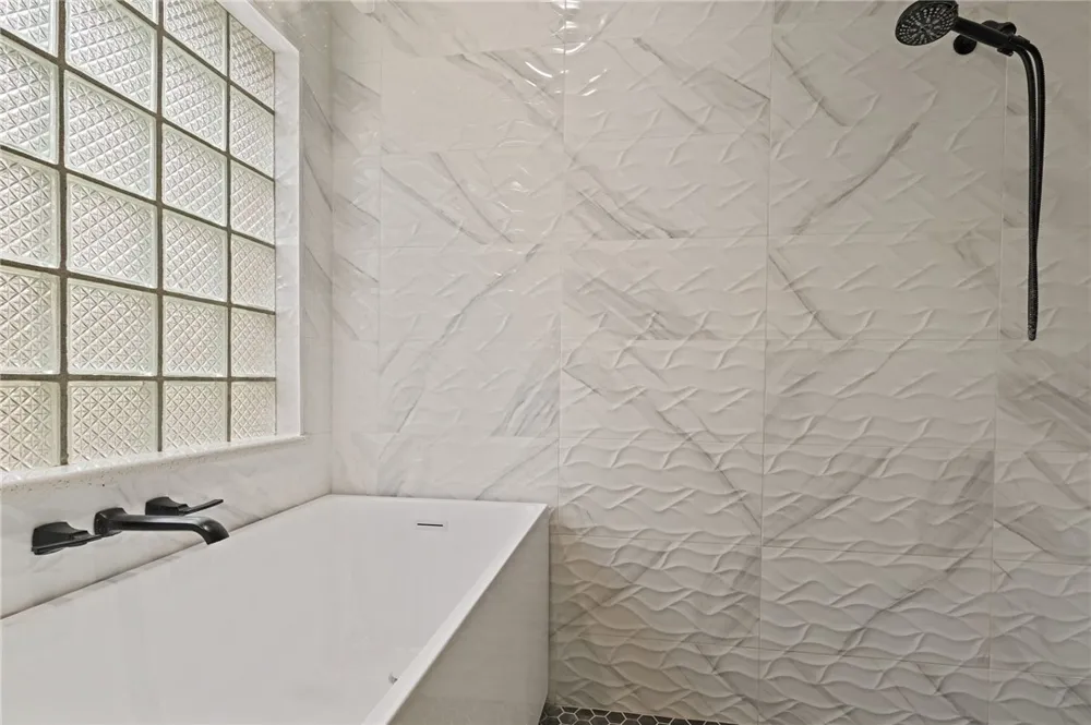 4701 Schwerin Lake Drive Corpus Christi, TX 78413