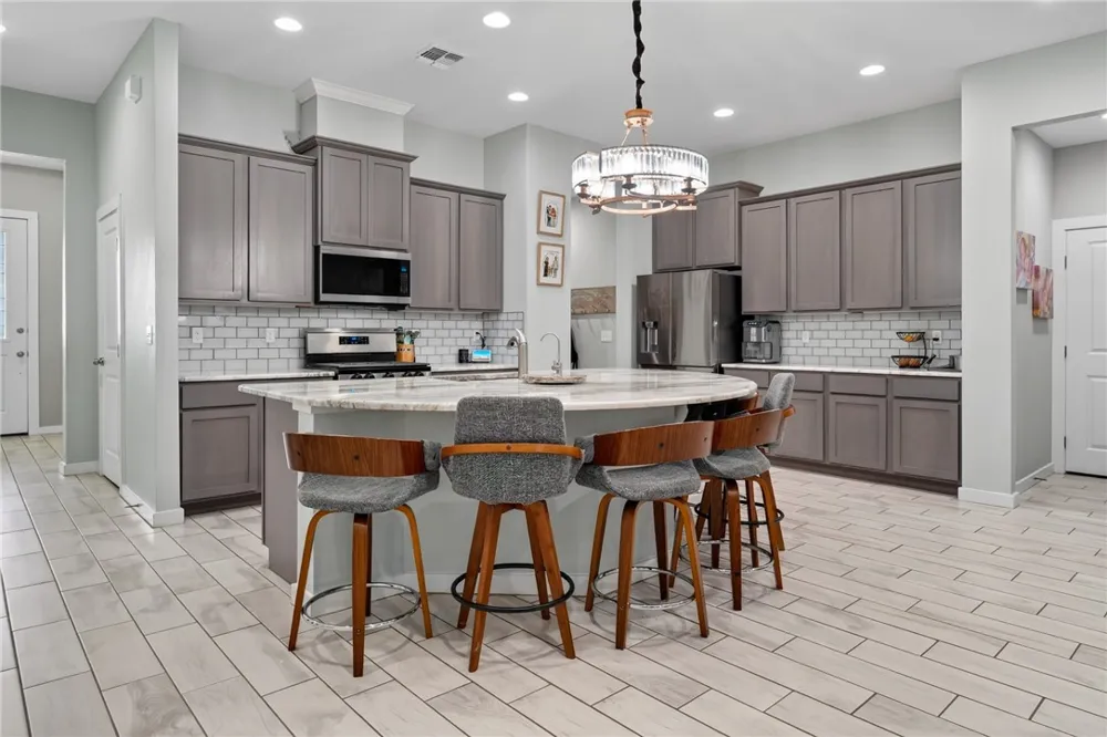 137 Angel Oak Drive Rockport, TX 78382