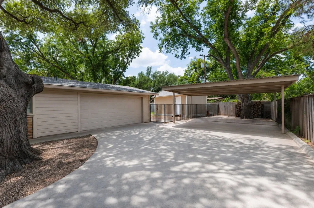 1518 Elmwood Drive Abilene, TX 79605
