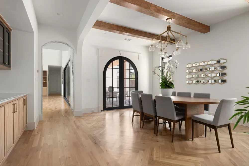 6452 Walnut Hill Lane Dallas, TX 75230