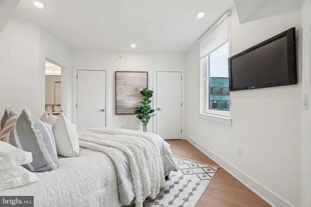 2000 DREER STREET #606 Philadelphia, PA 19125