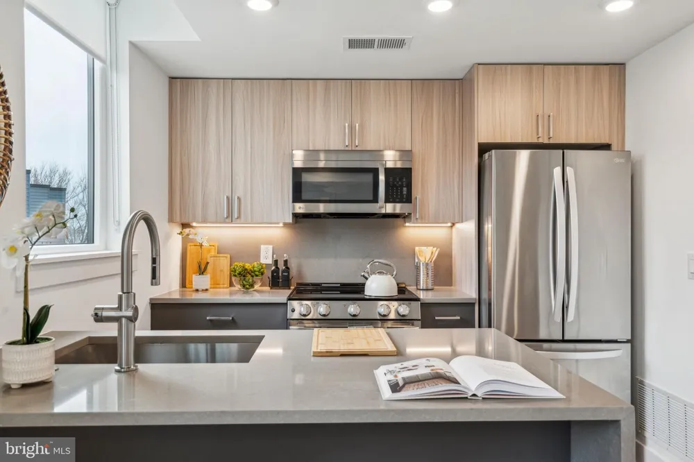 2000 DREER STREET #606 Philadelphia, PA 19125