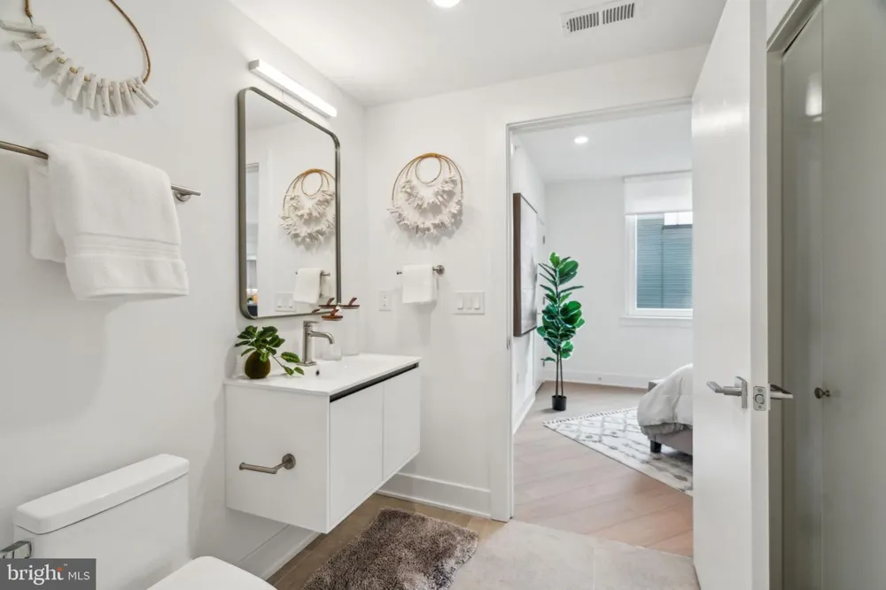 2000 DREER STREET #606 Philadelphia, PA 19125