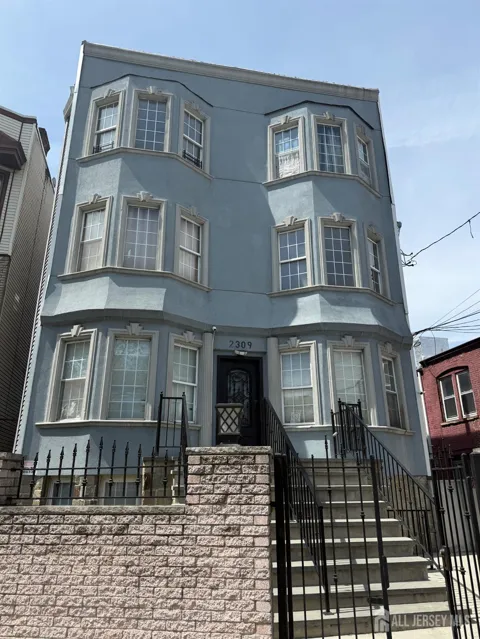 2309 John F Kennedy Avenue #1L