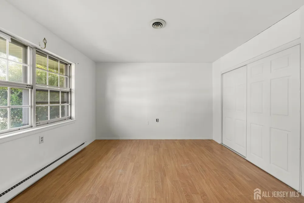 106 Buckingham Drive #B Manchester, NJ 08759