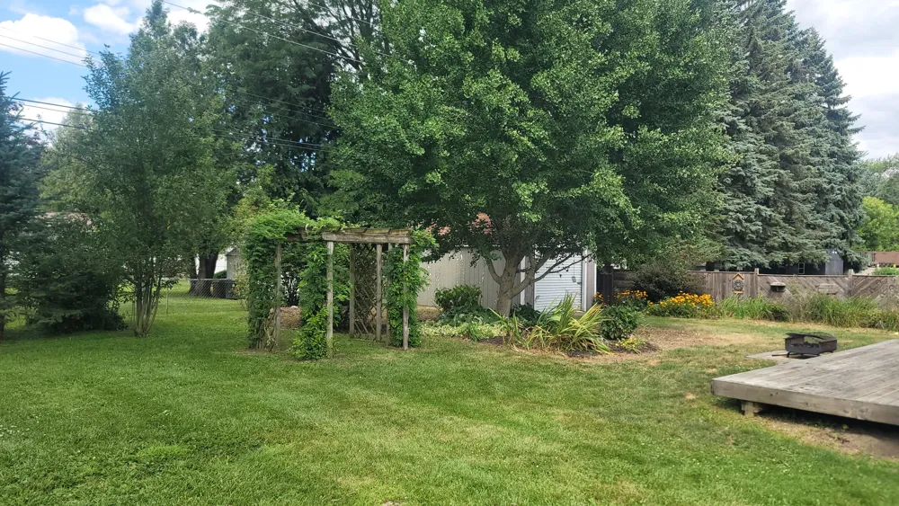 45750 Hull Road Belleville, MI 48111