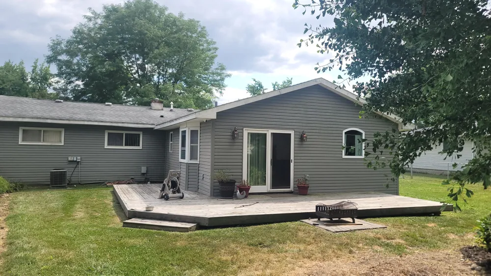 45750 Hull Road Belleville, MI 48111