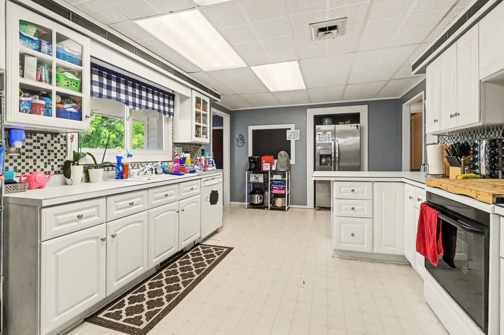 2218 Maple Road Manistee, MI 49660