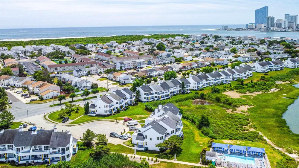545 Lagoon Blvd Brigantine, NJ 08203