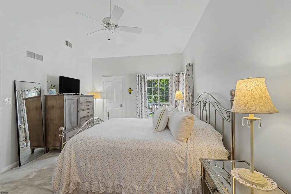 550 Central Linwood, NJ 08221