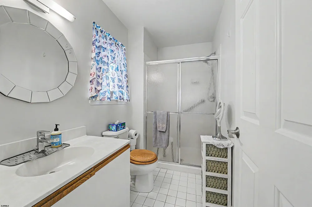 550 Central Linwood, NJ 08221