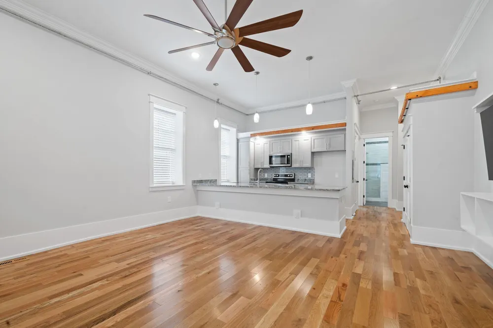 638 Madison St #3 Clarksville, TN 37040